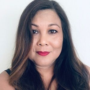 Meet your Posher, Divina